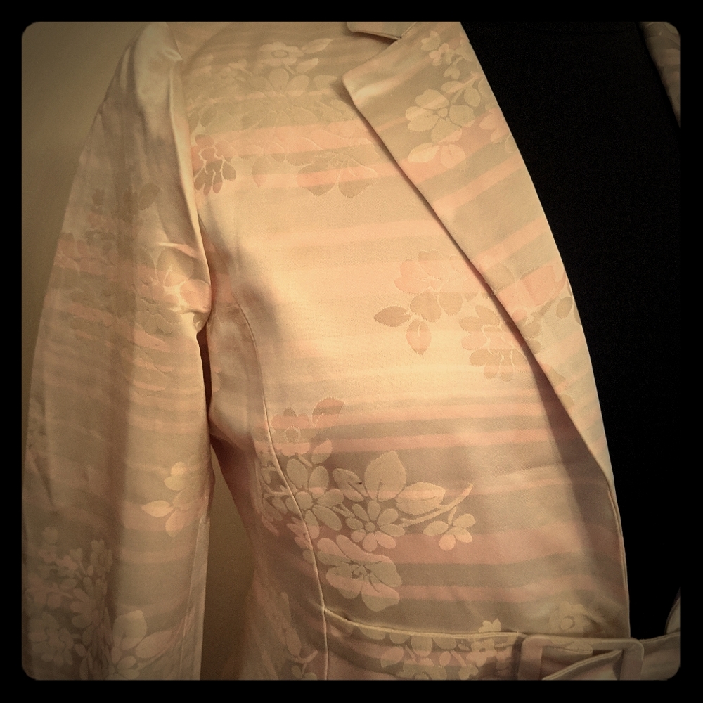Gorgeous Three Piece Set. Can be sold separately.
